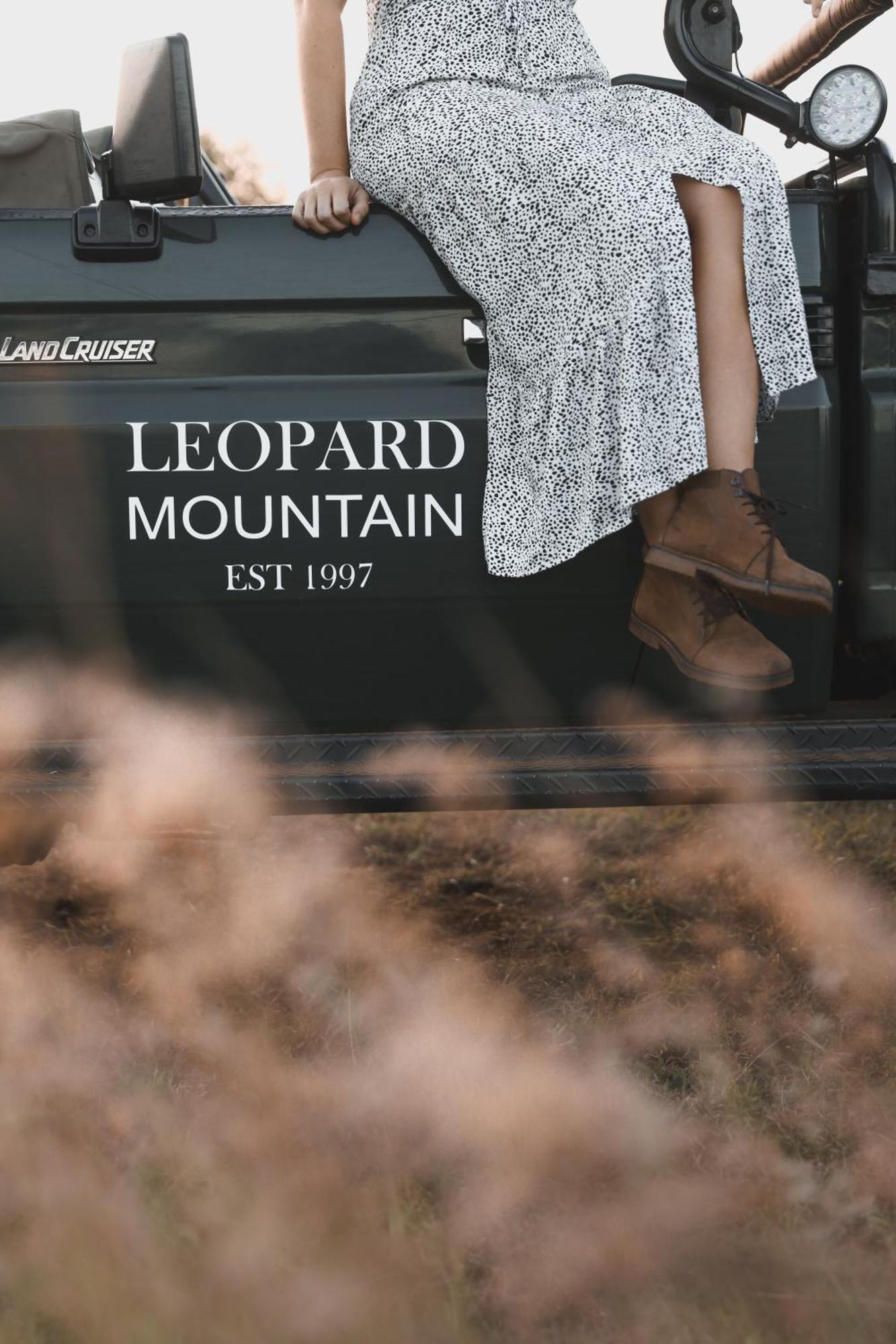 Leopard Mountain Safari Lodge Manyoni Private Game Reserve Bagian luar foto